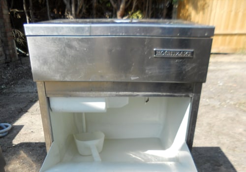 The Cool Factor: How Commercial Ice Dispensers Keep Houston's Themed Restaurants Chilling